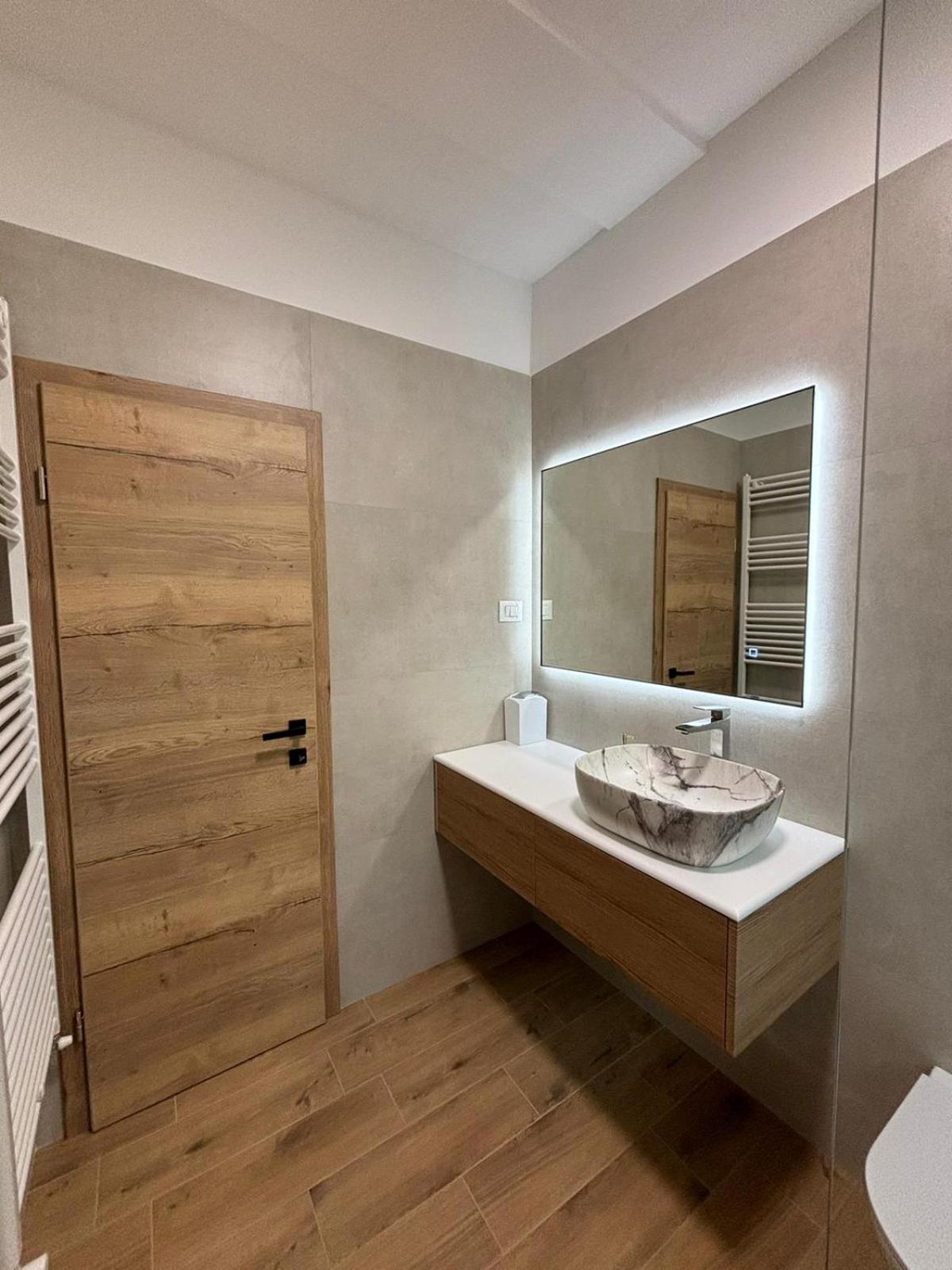 Apartment And Room Marlen Ровинско село Екстериор снимка