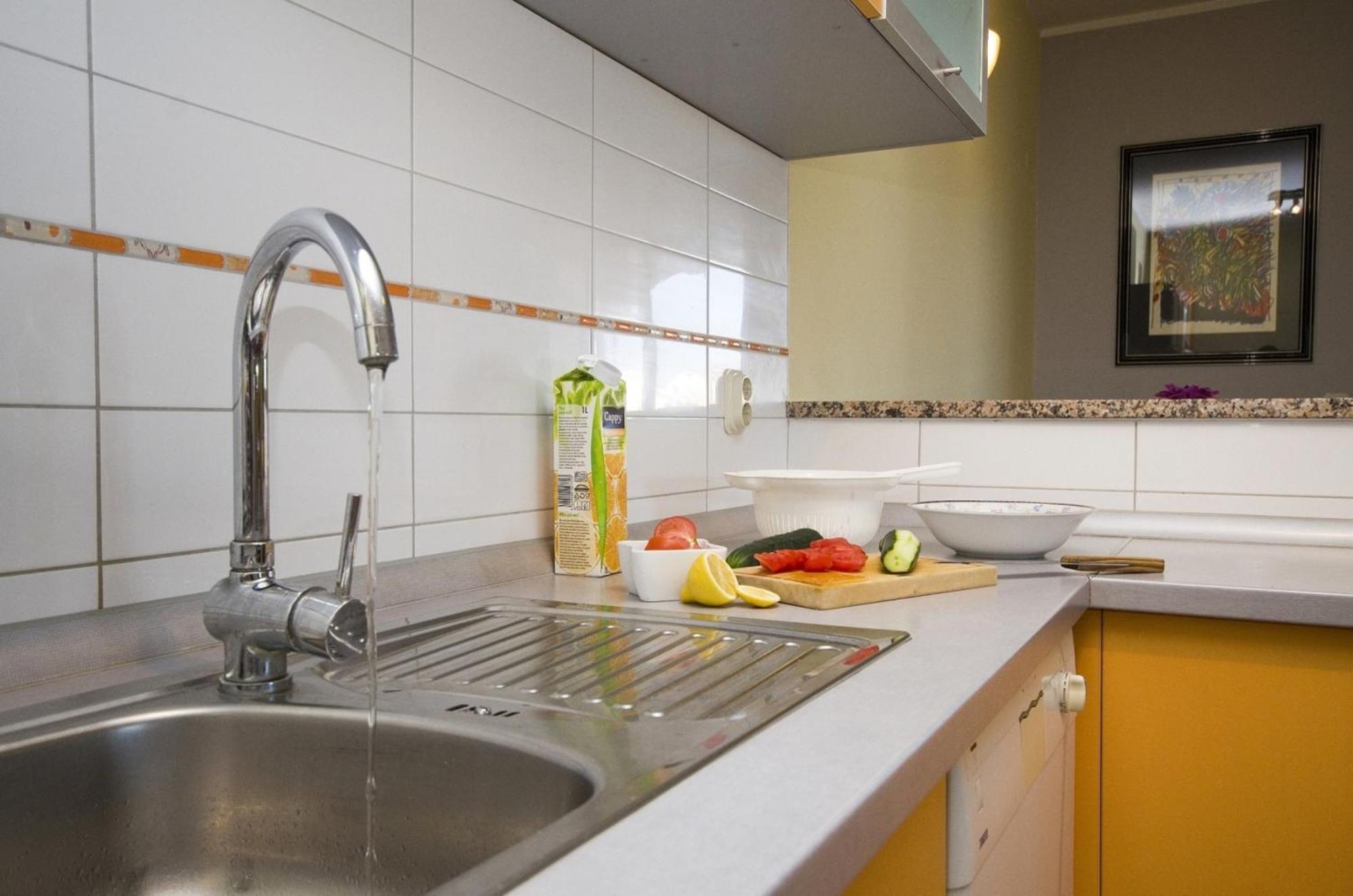 Apartment And Room Marlen Ровинско село Стая снимка