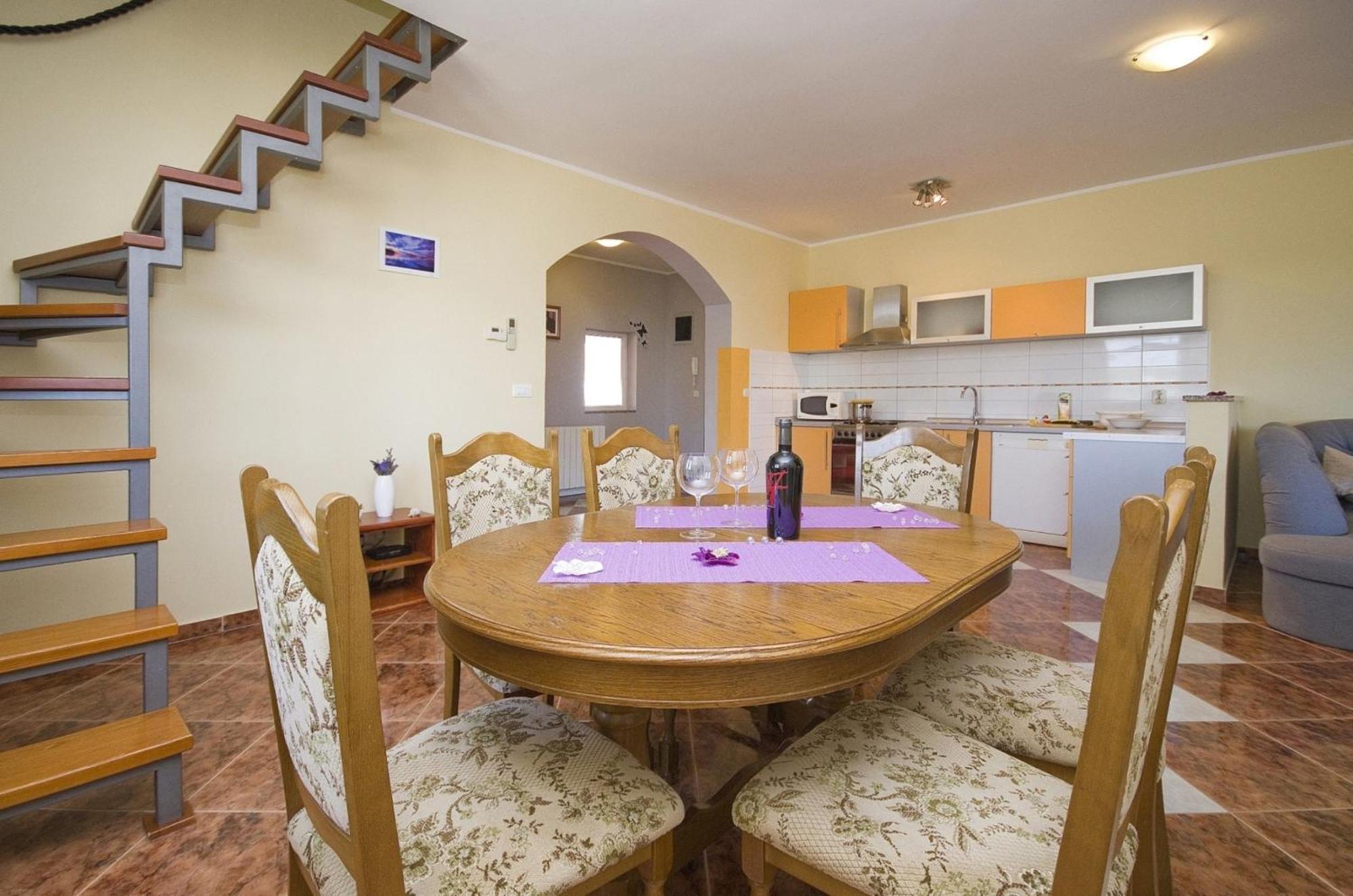 Apartment And Room Marlen Ровинско село Стая снимка